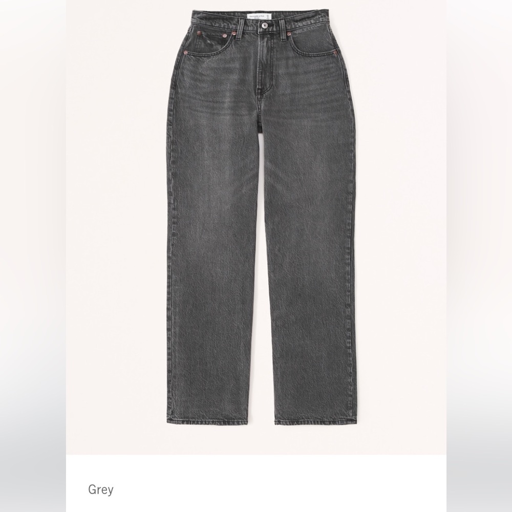 NWOT Abercrombie & Fitch Ankle Straight Ultra High Rise Curve Love jeans